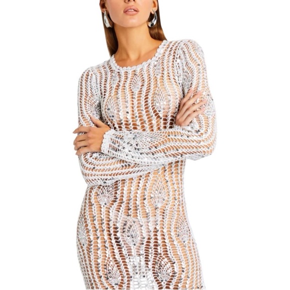 CHERRI SEQUIN CROCHET DRESS
Retrofête, $795 MSRP, NWT
$479 $795 Size: M/L - Picture 5 of 9